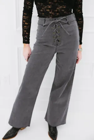Mel Wide Leg Jeans - Washed Black